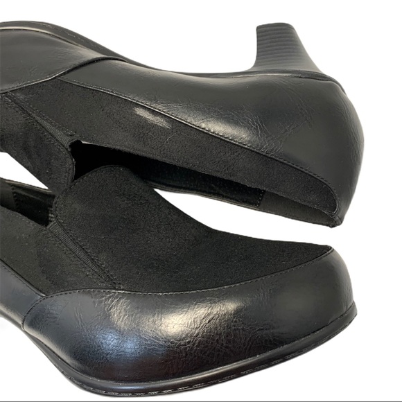 Catherines Black Slip On Loafer Heels- Size 12 W - Picture 6 of 13